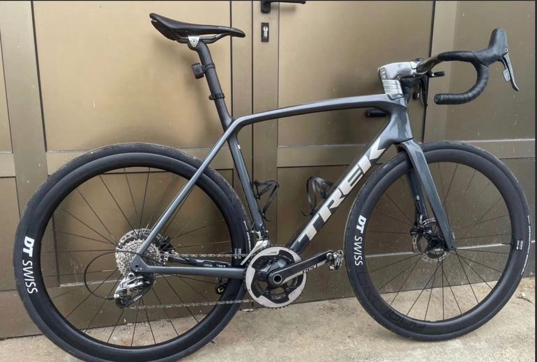 Used Trek Émonda SL 6 Disc 2022 2022 Road & Gravel, Light Gray — image 2 of 8