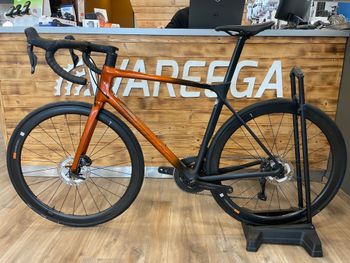 Używany Giant TCR Advanced Pro Disc 0 Di2 2024 2024 Road & Gravel — zdjęcie 5 z 5