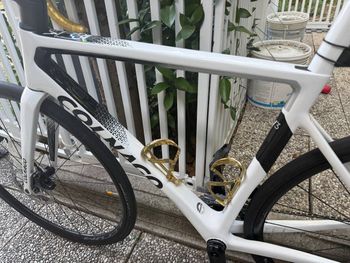 Used Colnago V3 Disc Rival AXS Bike 2024 2024 Road & Gravel, White — image 5 of 8