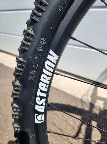 Käytetty Trek X-Caliber 9 2023 2023 Mountainbike — kuva 3 / 7