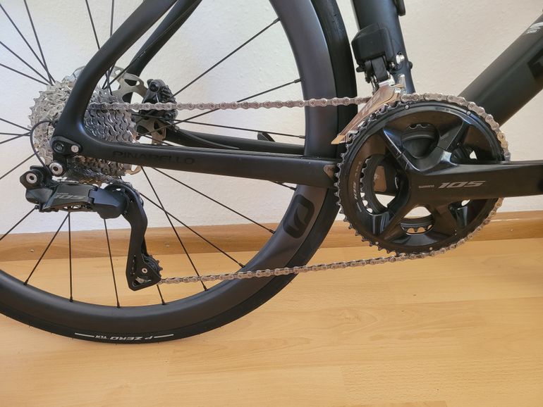 Używany Pinarello X3 105 Di2 2024 2024 Road & Gravel — zdjęcie 3 z 4