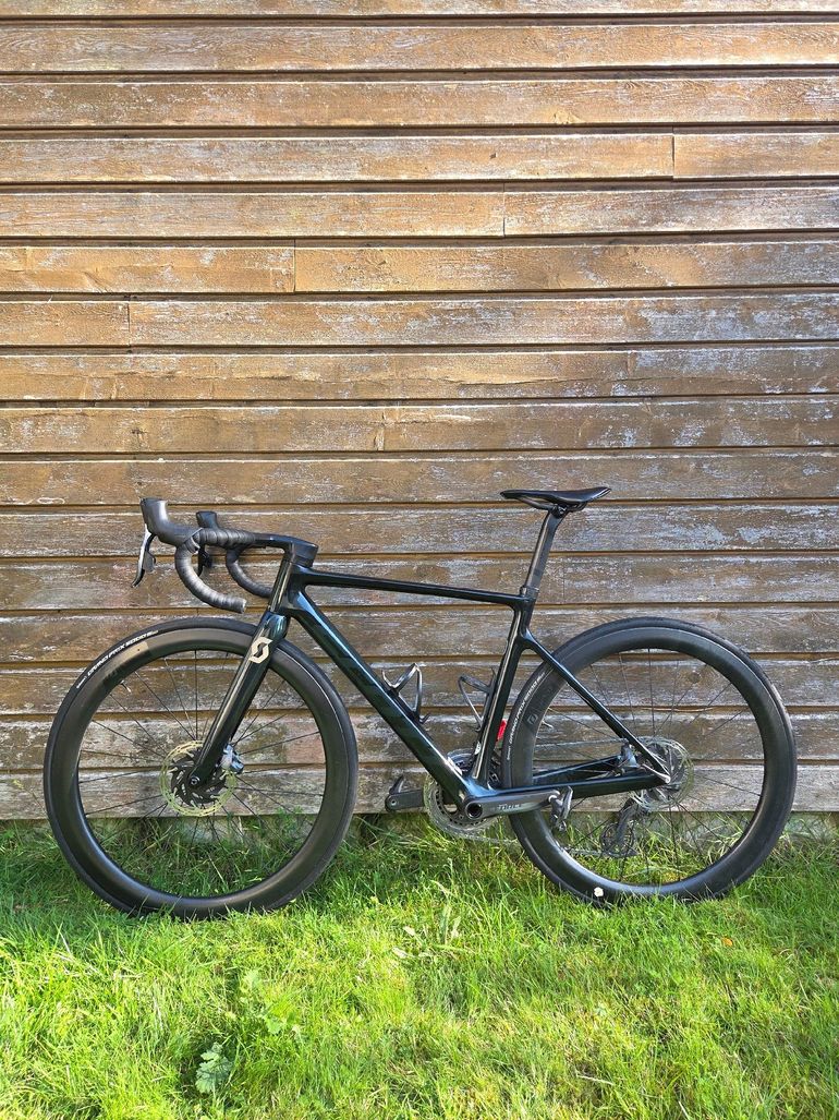 Brugt Scott Addict RC 20 2023 2023 Road & Gravel — billede 2 af 9
