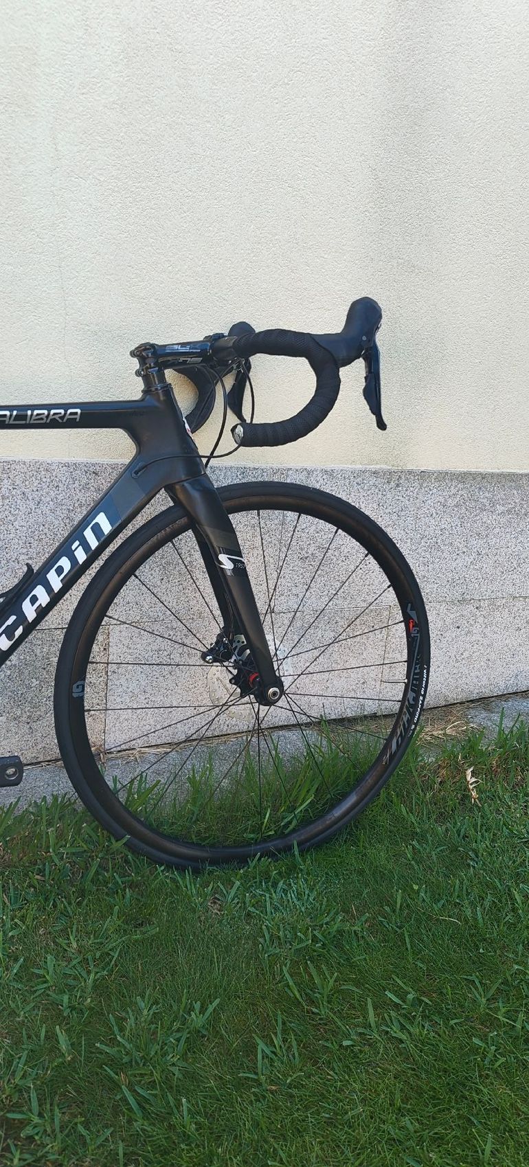 Używany SCAPIN Custom Shimano 105 2022 Road & Gravel — zdjęcie 3 z 7