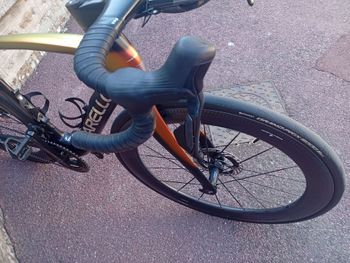 Używany Pinarello DOGMA F DURA ACE Di2 2025 2025 Road & Gravel — zdjęcie 8 z 11