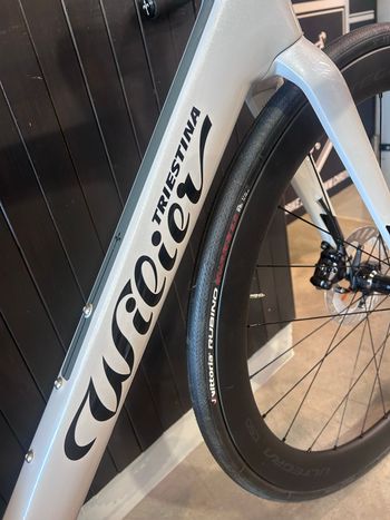Używany Wilier Filante Shimano Ultegra Di2 2026 Road & Gravel — zdjęcie 6 z 7