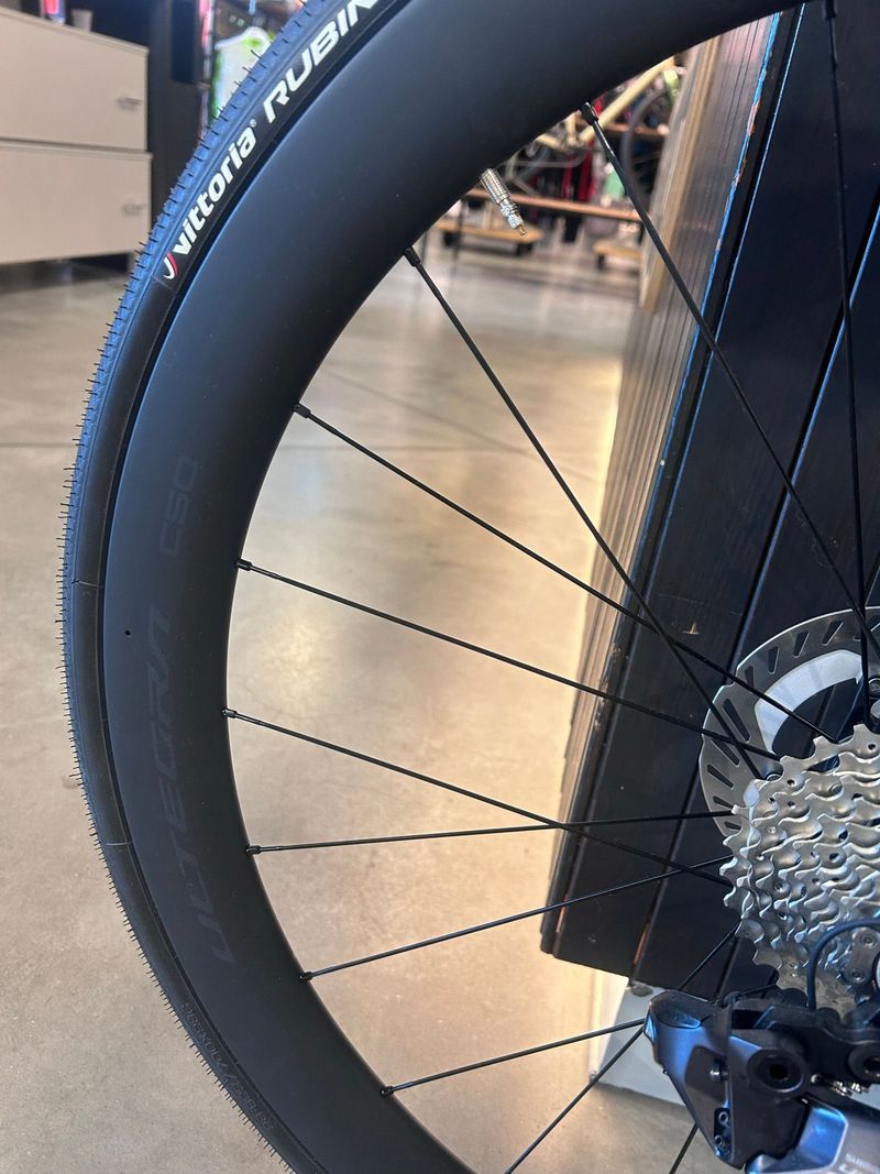 Used Wilier Filante Shimano Ultegra Di2 2026 Road & Gravel, Light Gray — image 4 of 7