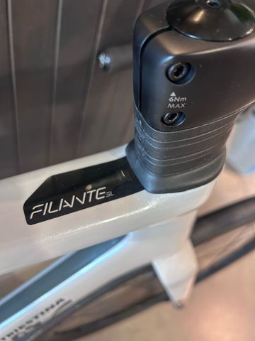 Used Wilier Filante Shimano Ultegra Di2 2026 Road & Gravel, Light Gray — image 5 of 7
