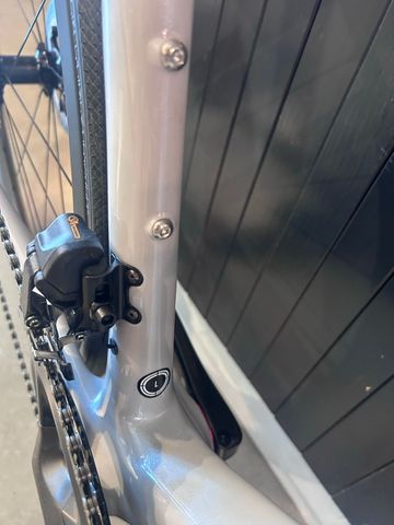 Used Wilier Filante Shimano Ultegra Di2 2026 Road & Gravel, Light Gray — image 7 of 7