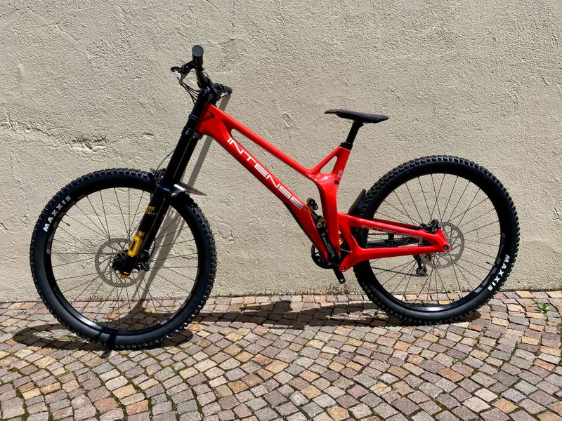 Used Intense M29 PRO 2023 2023 Mountainbike, Red, 29 — image 2 of 4