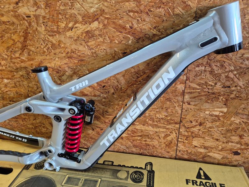 Gebrauchtes Transition TR11 Alloy GX 2026 Frameset 2026 Mountainbike, Hellgrau, 29, 27.5 — Bild 2 von 4