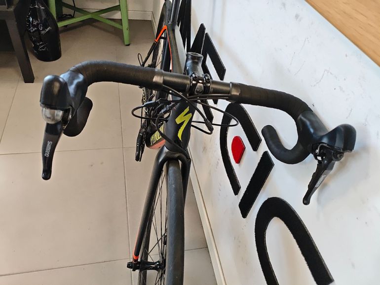 Gebrauchtes Specialized Tarmac Expert Disc Race 2016 2016 Road & Gravel, Schwarz — Bild 4 von 6