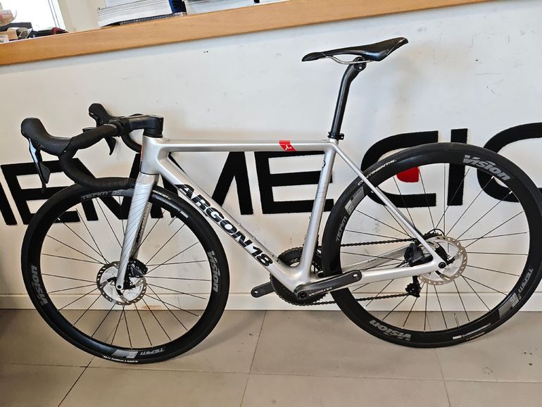 Used Argon 18 Gallium CS Disc (INT) Shimano Ultegra 2022 2022 Road & Gravel, Light Gray — image 3 of 4