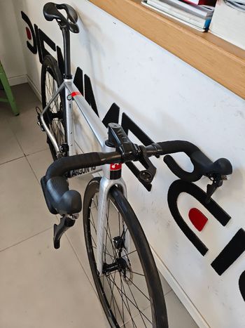 Used Argon 18 Gallium CS Disc (INT) Shimano Ultegra 2022 2022 Road & Gravel, Light Gray — image 4 of 4