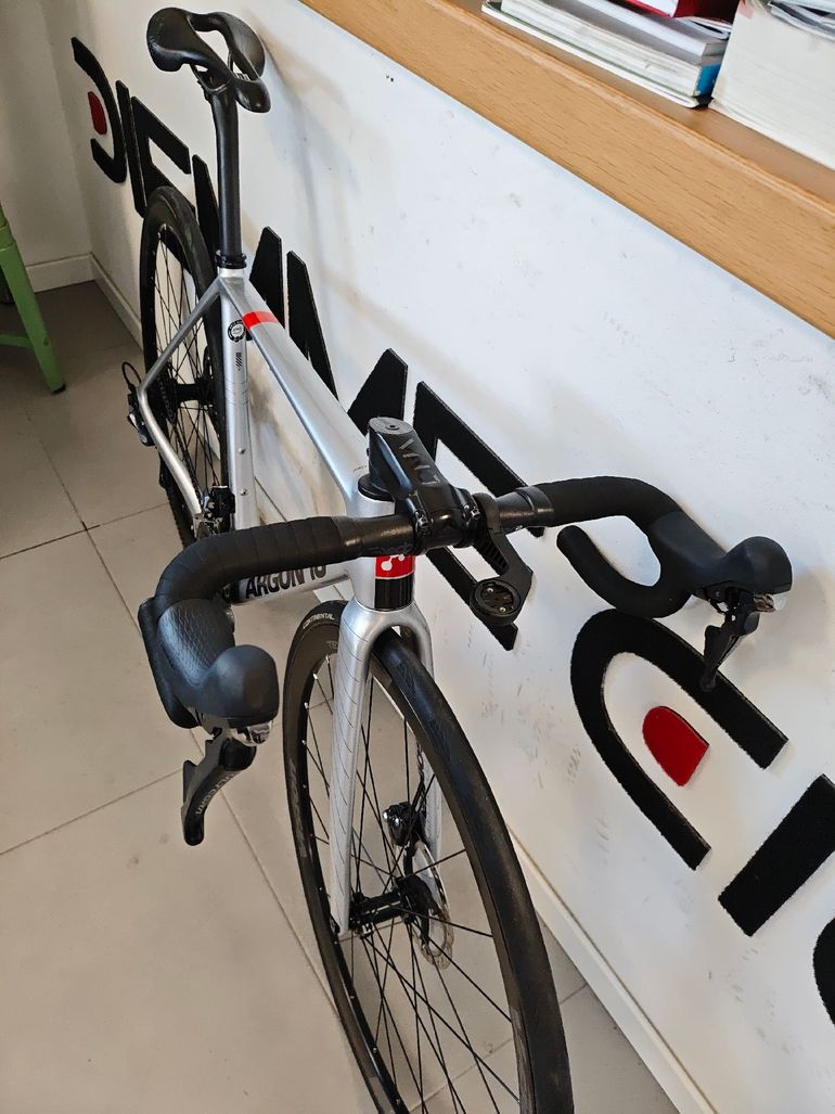 Used Argon 18 Gallium CS Disc (INT) Shimano Ultegra 2022 2022 Road & Gravel, Light Gray — image 4 of 4