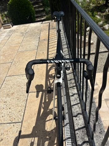 Używany Canyon Aeroad CF SLX 8 Disc eTap 2022 2022 Road & Gravel — zdjęcie 11 z 11