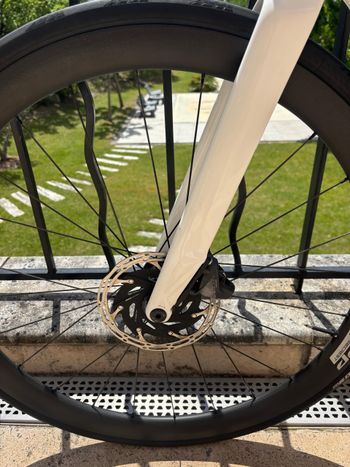 Używany Canyon Aeroad CF SLX 8 Disc eTap 2022 2022 Road & Gravel — zdjęcie 8 z 11