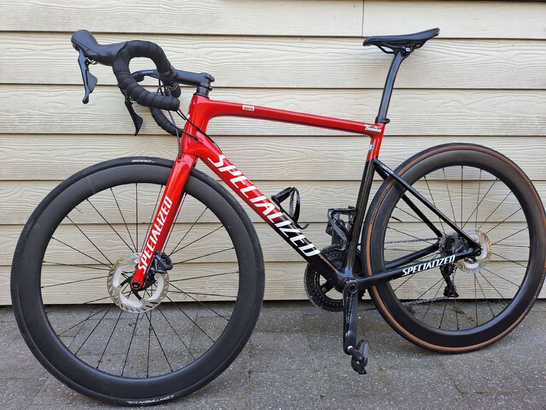 Used Specialized Tarmac SL6 Disc Comp 2021 2021 Road & Gravel, Red — image 3 of 11