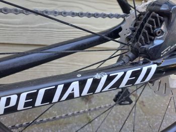 Used Specialized Tarmac SL6 Disc Comp 2021 2021 Road & Gravel, Red — image 9 of 11