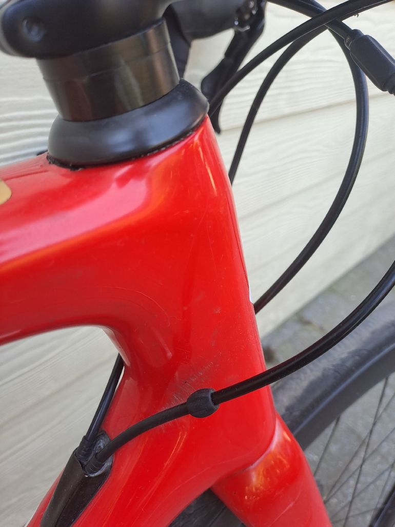 Used Specialized Tarmac SL6 Disc Comp 2021 2021 Road & Gravel, Red — image 11 of 11