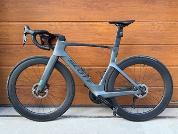 Tweedehands Scott Foil RC Pro 2024 2024 Road & Gravel — afbeelding 2 van 13