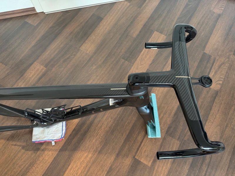 Cannondale SuperSix EVO 1 2026 Frameset 2026 Road & Gravel usato, Nero — immagine 2 di 5