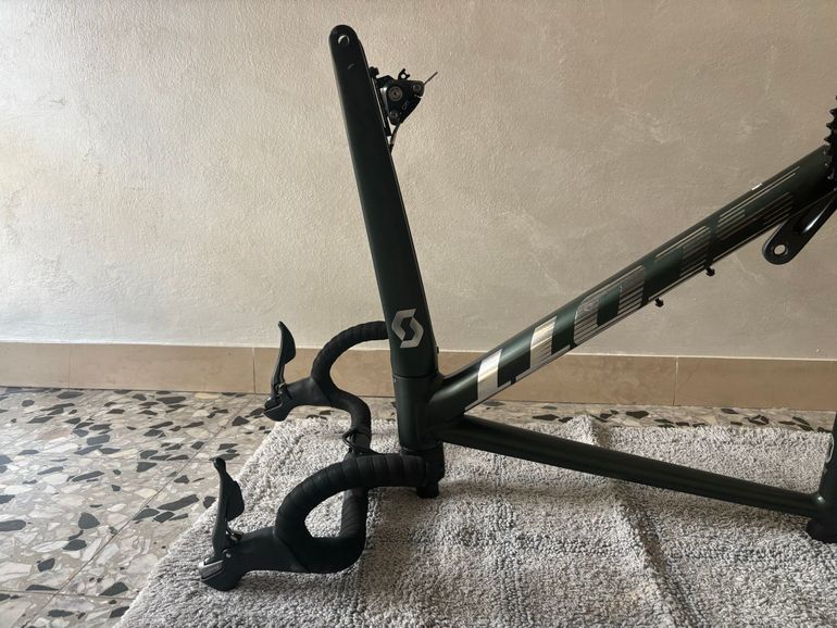 Used Scott Speedster 20 2023 Frameset 2023 Road & Gravel, Green — image 2 of 32