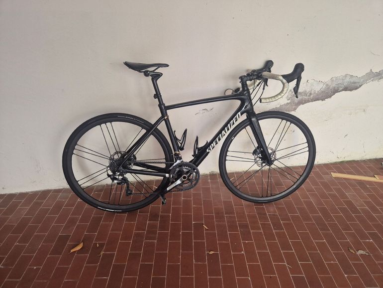 Used Specializzed Custom Shimano Ultegra 2018 Road & Gravel, Black — image 1 of 5