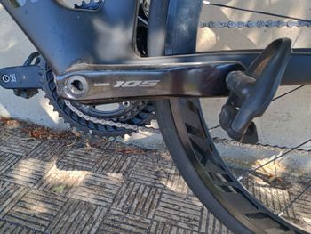 Używany Elves Falath Shimano 105 2025 Road & Gravel — zdjęcie 3 z 5