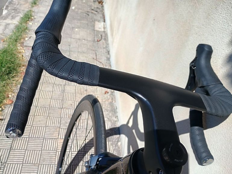 Używany Elves Falath Shimano 105 2025 Road & Gravel — zdjęcie 5 z 5