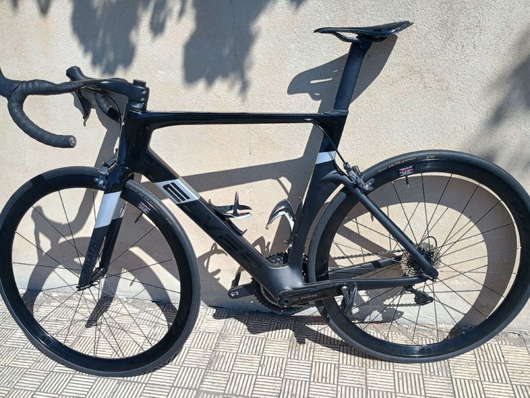 Używany Elves Falath Shimano 105 2025 Road & Gravel — zdjęcie 1 z 5