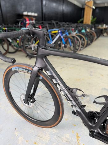 Used Trek Madone SL 6 Gen 8 2025 2025 Road & Gravel, Black — image 23 of 24