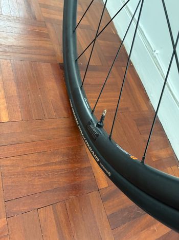 Gebrauchtes Giant Defy Advanced 3 2024 2024 Road & Gravel, Grün — Bild 5 von 8