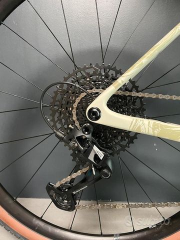 Used Megamo SILK 10 2025 2025 Road & Gravel, White — image 3 of 9