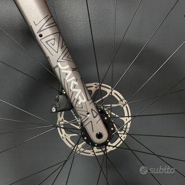 Tweedehands Megamo JAKAR 20 2023 2023 Road & Gravel — afbeelding 5 van 7