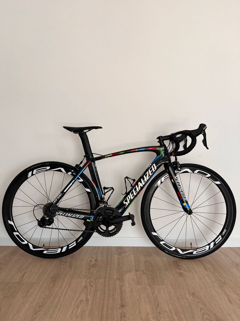 Used Specialized Venge Shimano 105 2016 Road & Gravel, Black — image 1 of 11