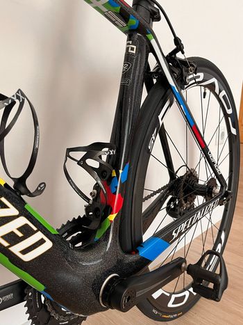 Used Specialized Venge Shimano 105 2016 Road & Gravel, Black — image 5 of 10