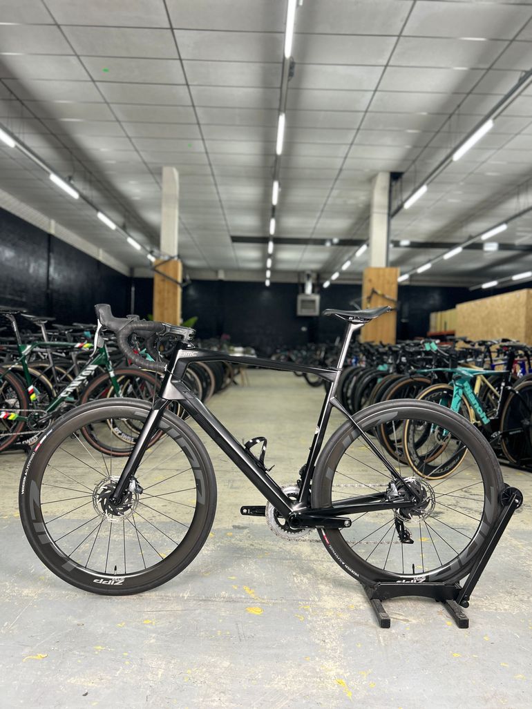 Used BMC Roadmachine ONE 2021 2021 Road & Gravel, Black — image 14 of 22