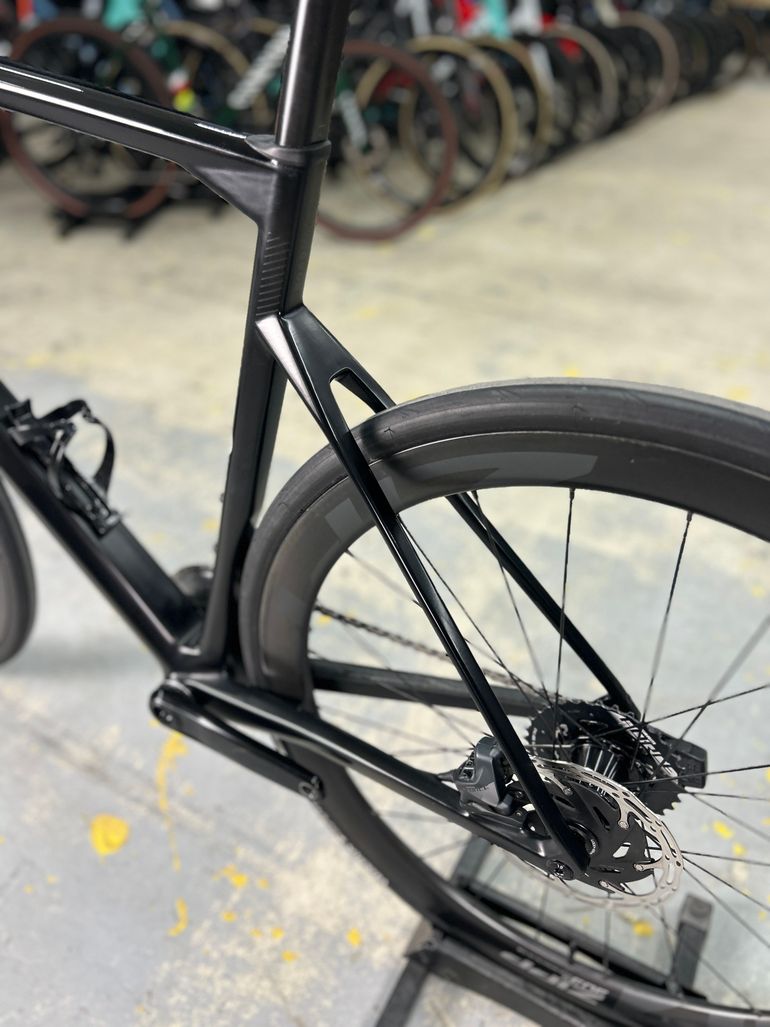 Used BMC Roadmachine ONE 2021 2021 Road & Gravel, Black — image 20 of 22