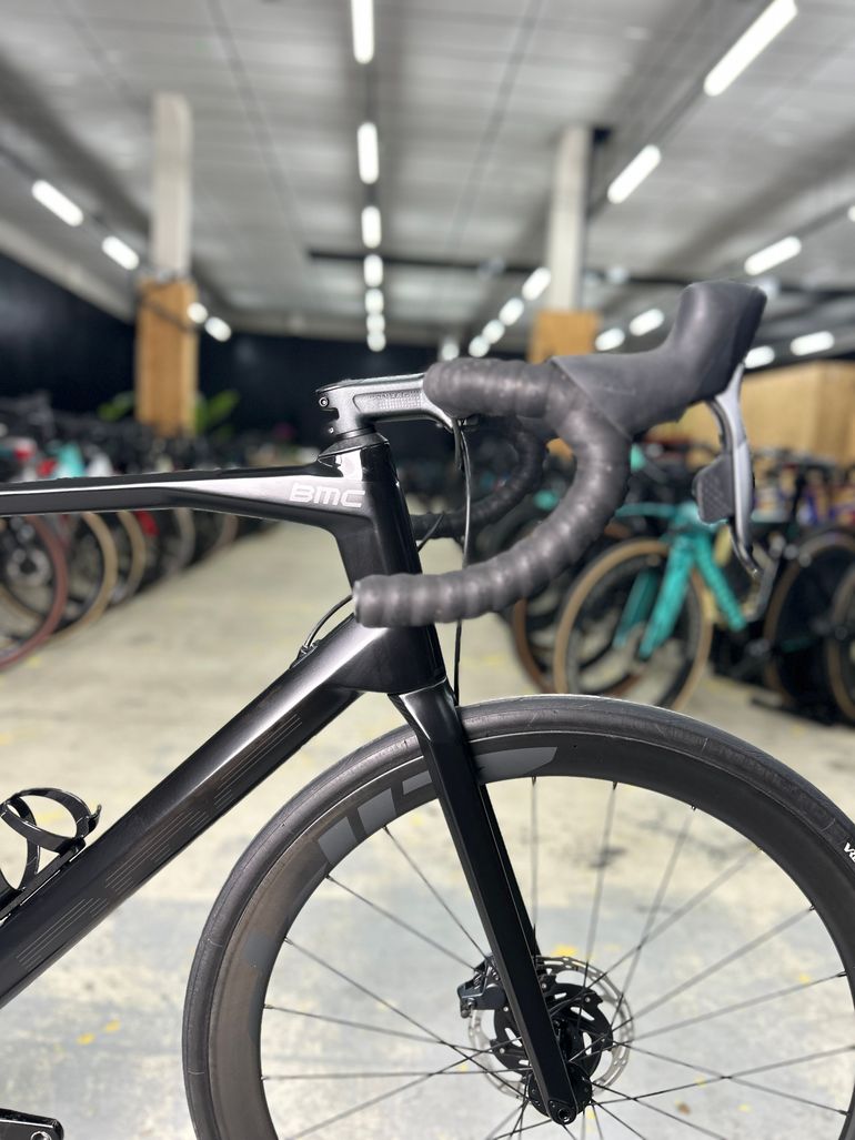 Used BMC Roadmachine ONE 2021 2021 Road & Gravel, Black — image 6 of 22