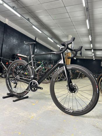 Used BMC Roadmachine ONE 2021 2021 Road & Gravel, Black — image 2 of 22