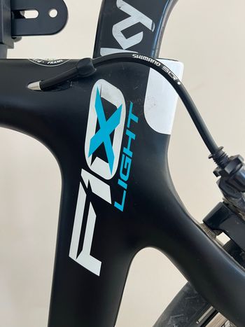 Używany Pinarello DOGMA F10 X-LIGHT 2019 2019 Road & Gravel — zdjęcie 13 z 15