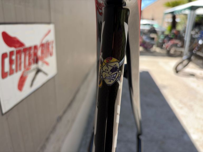 Käytetty Carrera MARCO PANTANI CORSAIR By CARRERA Frameset 2015 Road & Gravel — kuva 5 / 5