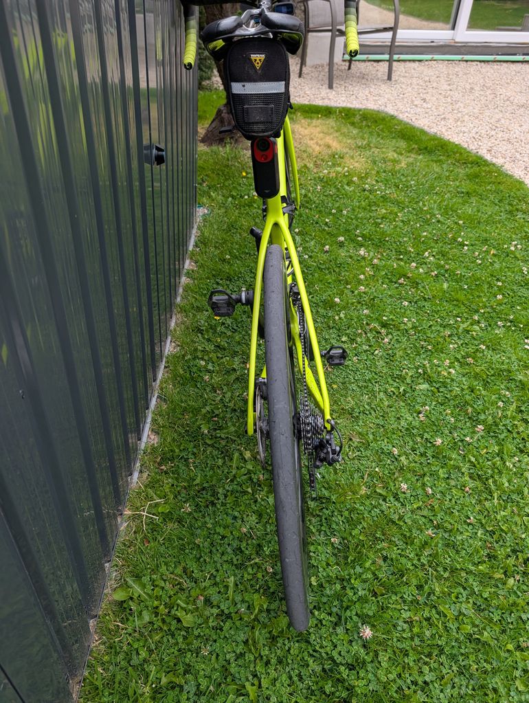 Używany Cannondale SuperSix EVO Carbon Disc 3rd Generation 2022 Road & Gravel — zdjęcie 5 z 14