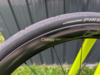 Używany Cannondale SuperSix EVO Carbon Disc 3rd Generation 2022 Road & Gravel — zdjęcie 11 z 14