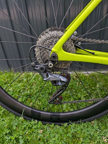Używany Cannondale SuperSix EVO Carbon Disc 3rd Generation 2022 Road & Gravel — zdjęcie 3 z 14