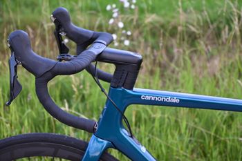 Używany Cannondale SuperSix EVO Hi-MOD Disc Ultegra 2025 2025 Road & Gravel — zdjęcie 4 z 10