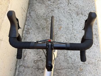 Used Specialized Tarmac SL6 Sport 2021 2021 Road & Gravel, Light Gray — image 4 of 6