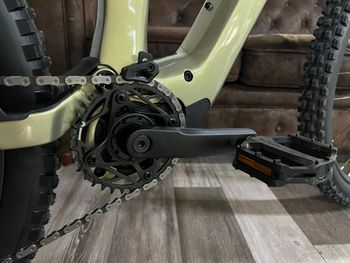 Używany CRUSSIS E-full 11.11 800wn Avinox M2S 2027 Mountainbike — zdjęcie 15 z 20