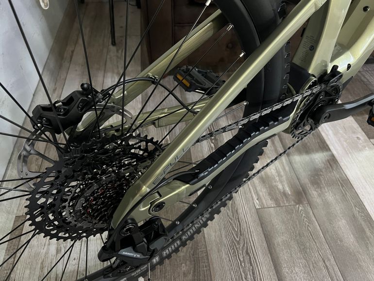 Używany CRUSSIS E-full 11.11 800wn Avinox M2S 2027 Mountainbike — zdjęcie 18 z 20