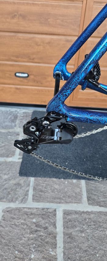 Used Scott Addict 10 disc 2019 2019 Road & Gravel, Blue — image 12 of 26